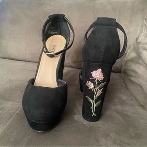 Embroidered Britte Pump by Justfab